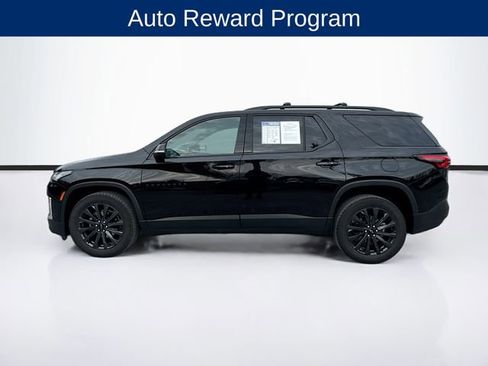 Used 2023 Chevrolet Traverse RS image 4