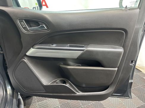 Used 2018 Chevrolet Colorado ZR2 image 9