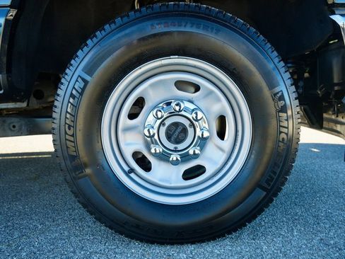 Used 2024 Ford F250 XL w/ 360-Degree Camera Package image 31