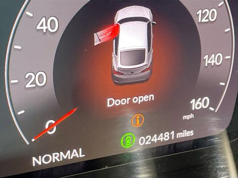 Used 2023 Acura Integra A-Spec image 8