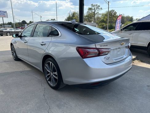 Used 2021 Chevrolet Malibu LT FWD image 6