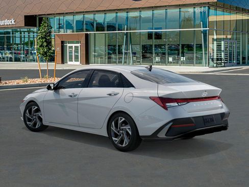 New 2026 Hyundai Elantra Limited image 43