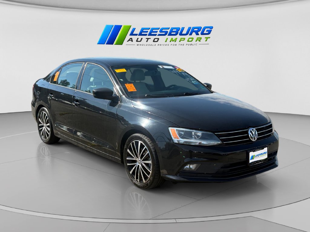 Used 2016 Volkswagen Jetta Sport FWD image 6
