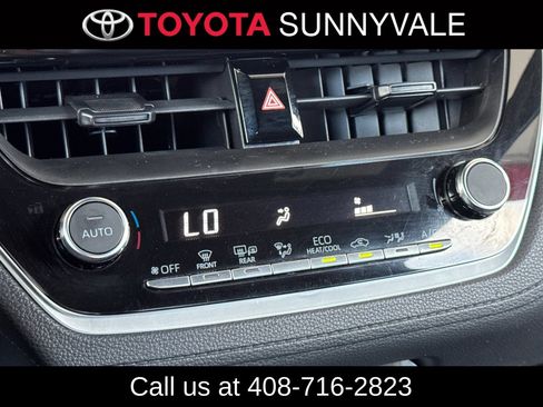 Used 2023 Toyota Corolla Cross AWD Hybrid image 25