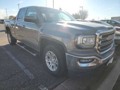 Used 2017 GMC Sierra 1500 SLE w/ SLE Value Package
