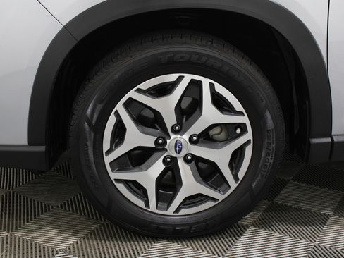 Used 2022 Subaru Forester Premium image 35