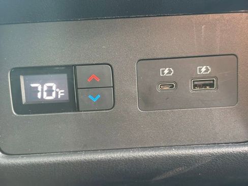 Used 2023 Nissan Rogue SL w/ SL Premium Package image 27