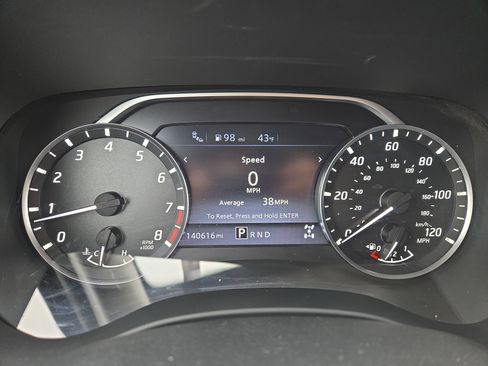 Used 2022 Nissan Frontier SV w/ Technology Package image 17