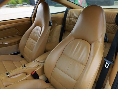 Used 2001 Porsche 911 Carrera 4 AWD/4WD image 9