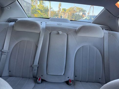 Used 2007 Buick Lucerne CX FWD image 30