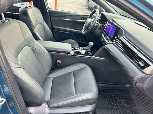 Used 2025 Toyota Camry XSE image 24