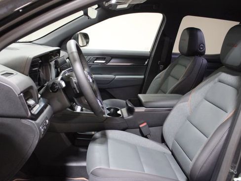 New 2026 GMC Terrain AT4 w/ Convenience Package III image 17