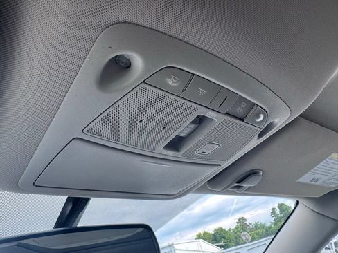 Used 2018 Nissan Murano Platinum w/ Cargo Package FWD image 33