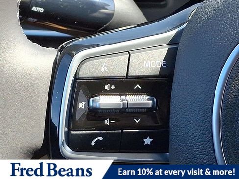 New 2026 Kia Carnival EX image 14