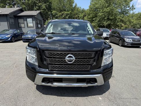 Used 2021 Nissan Titan SV w/ Accessory Utility Package AWD/4WD image 3