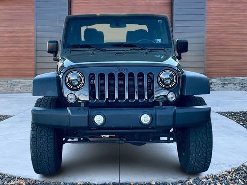 Used 2015 Jeep Wrangler Sport image 3