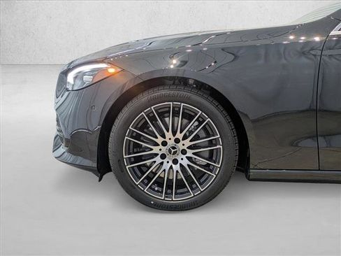 Certified 2025 Mercedes-Benz C 300 4MATIC Sedan image 10