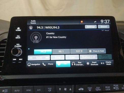 Used 2026 Honda Odyssey Elite image 12