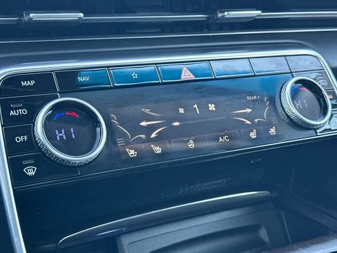 Used 2021 Genesis GV80 3.5T Advanced + image 21