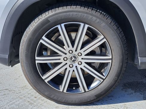 Certified 2025 Mercedes-Benz GLE 350 4MATIC image 12