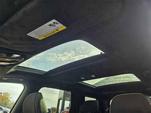 Certified 2025 Hyundai Palisade Calligraphy image 22