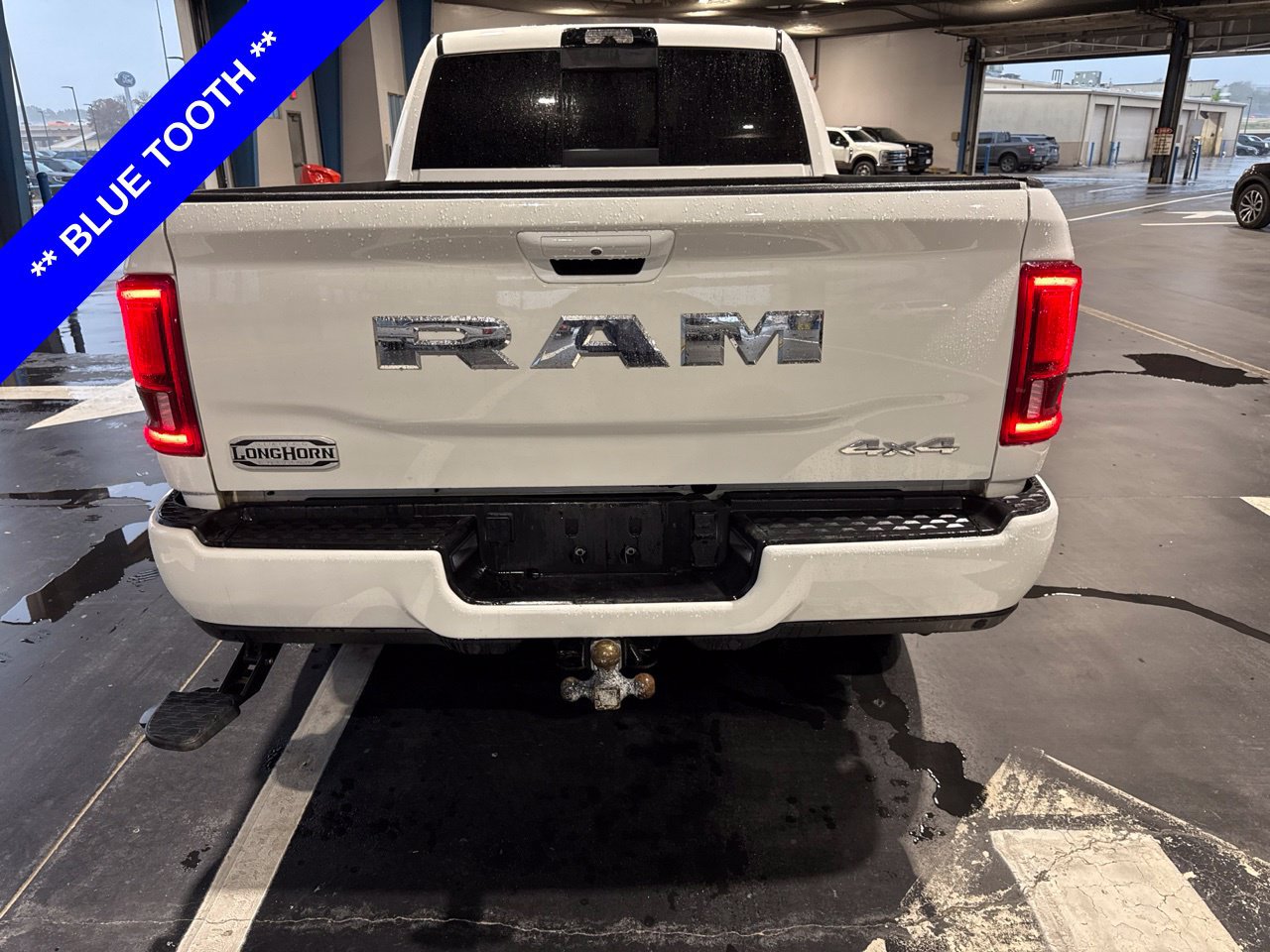 Used 2026 RAM 2500 Limited AWD/4WD image 9
