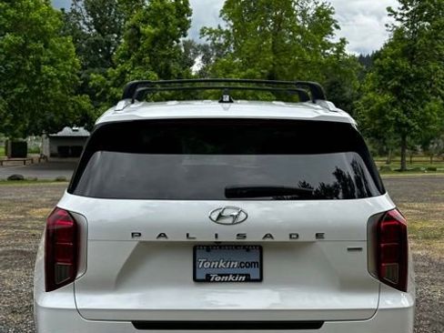 Used 2022 Hyundai Palisade Calligraphy w/ Cargo Package AWD/4WD image 8