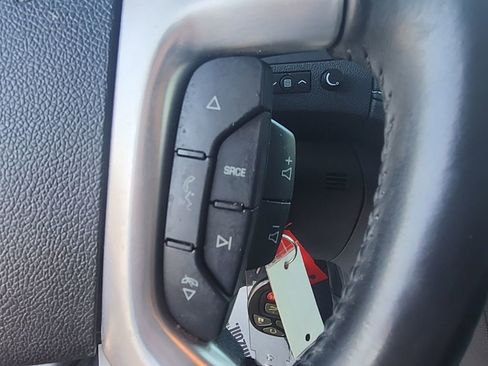 Used 2017 GMC Acadia Limited SLT image 13