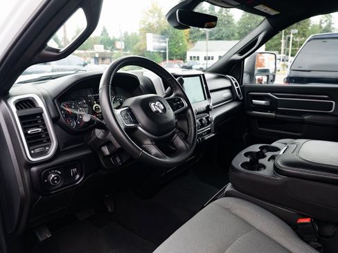 Used 2024 RAM 2500 Big Horn image 20