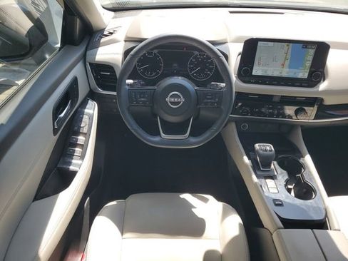 Used 2023 Nissan Rogue SL FWD image 30