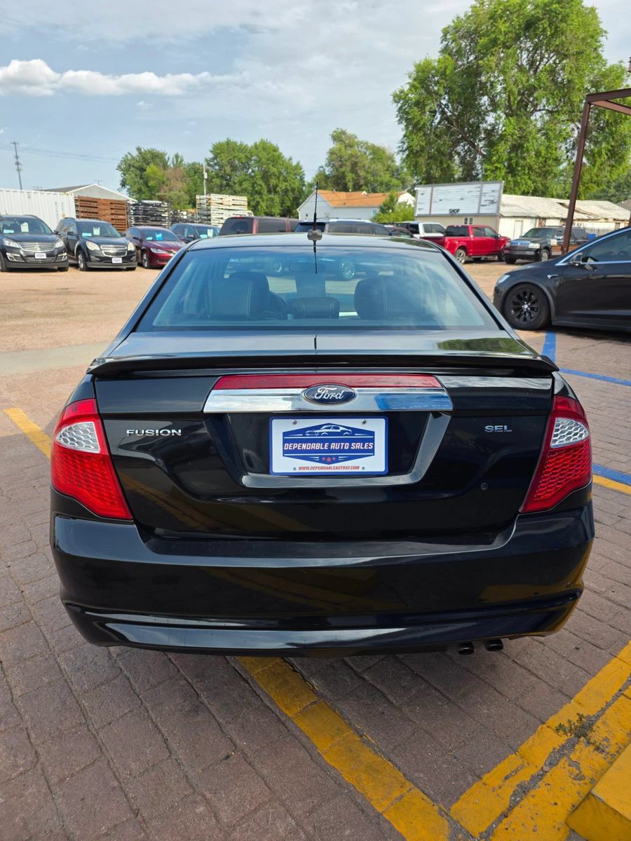 Used 2012 Ford Fusion SEL FWD image 6