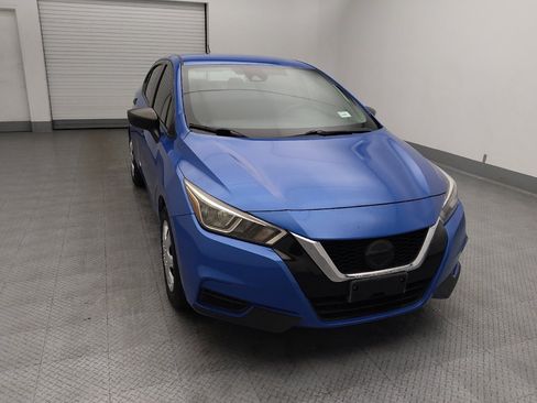 Used 2020 Nissan Versa S FWD image 14