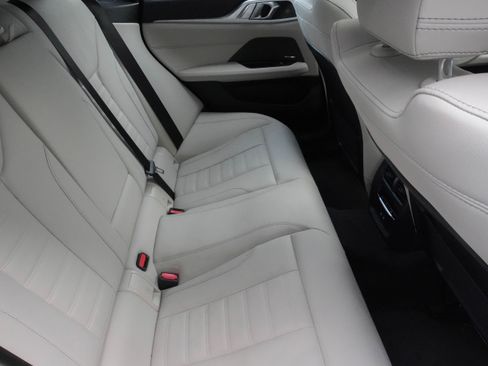 Certified 2023 BMW i4 eDrive35 RWD image 41