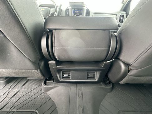 Used 2023 Chevrolet Silverado 1500 Custom image 20