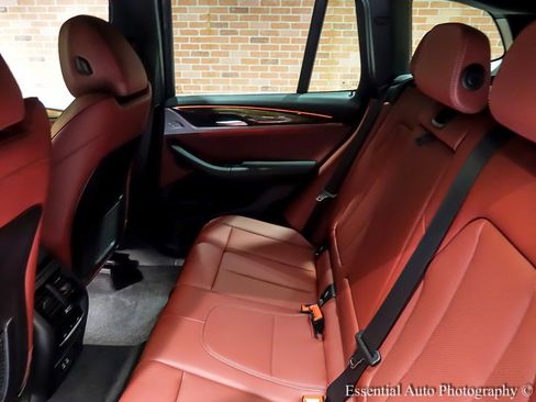 Used 2023 BMW X3 xDrive30i w/ Premium Package image 16