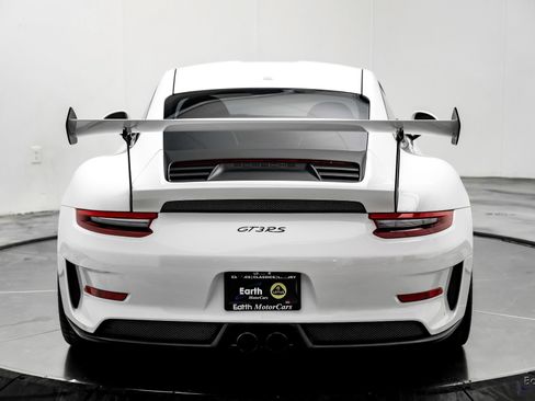 Used 2019 Porsche 911 GT3 RS RWD image 16
