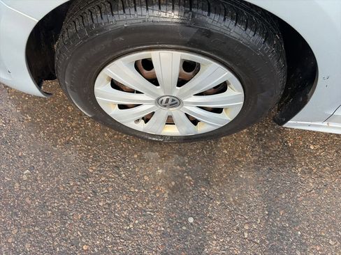 Used 2014 Volkswagen Jetta S image 7