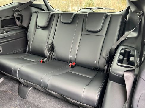 New 2026 Subaru Ascent Limited image 7