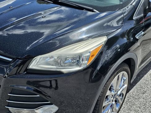 Used 2016 Ford Escape SE w/ SE Chrome Package FWD image 6