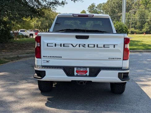 New 2026 Chevrolet Silverado 1500 Custom w/ Turbomax Blackout Package AWD/4WD image 6