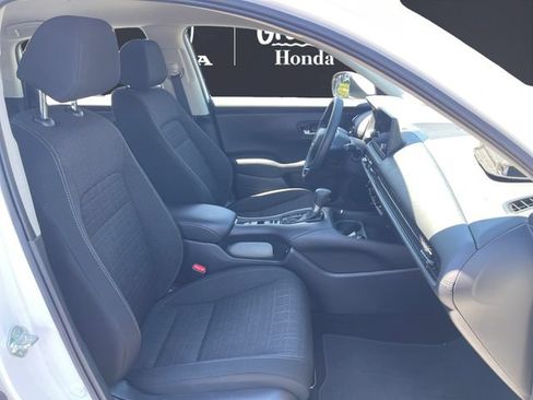 Used 2025 Honda HR-V LX image 15