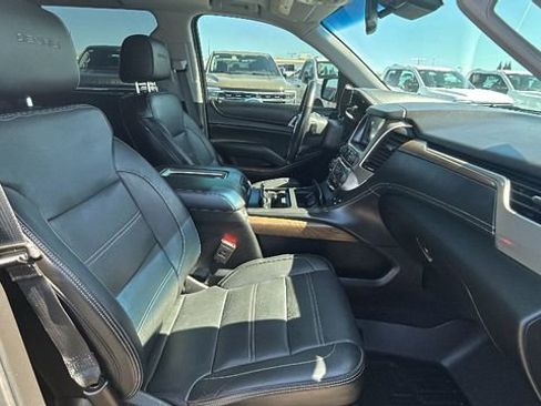 Used 2018 GMC Yukon Denali w/ Denali Ultimate Package AWD/4WD image 11
