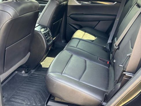 Used 2021 Cadillac XT5 Premium Luxury AWD/4WD image 10