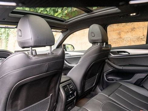 Used 2023 BMW X4 M40i image 27