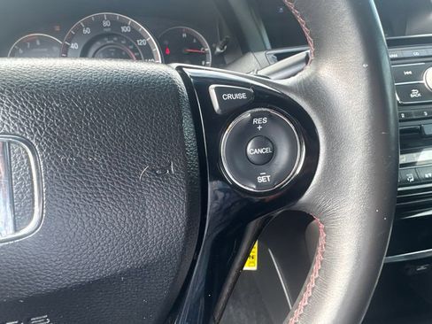 Used 2017 Honda Accord Sport Special Edition image 16