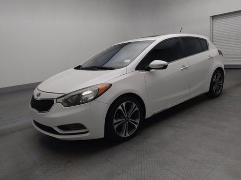 Used 2016 Kia Forte EX w/ EX Premium Technology Package image 2