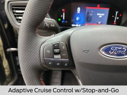 New 2025 Ford Escape ST-Line w/ Tech Pack #1 image 19