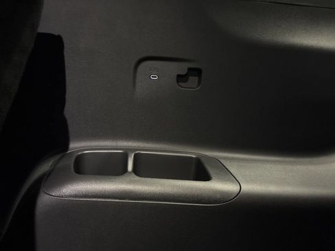 New 2026 Chevrolet Traverse LT w/ LPO, Floor Liner Package image 23