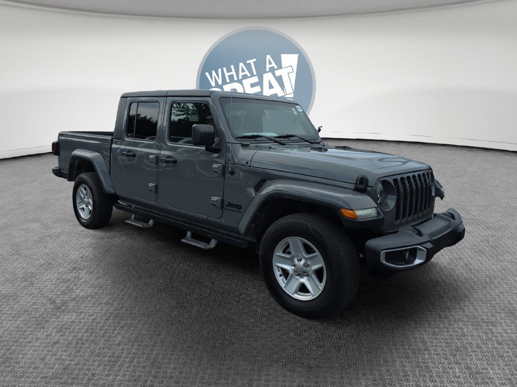 Used 2022 Jeep Gladiator Sport AWD/4WD image 1