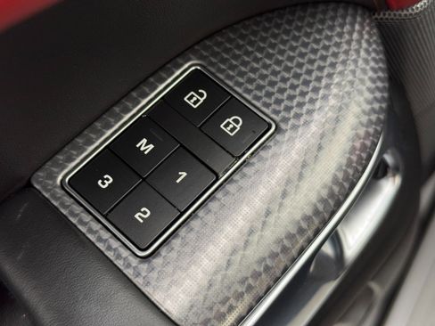 Used 2021 Land Rover Range Rover Sport HST image 19